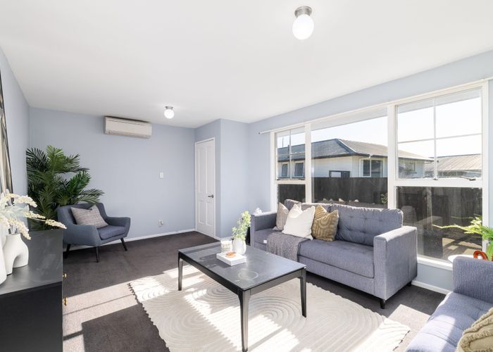 at 2/32 Lamorna Road, Parklands, Christchurch City, Canterbury