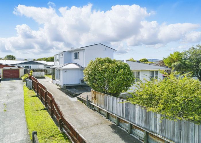  at 25 Karamea Crescent, Kelvin Grove, Palmerston North, Manawatu / Whanganui