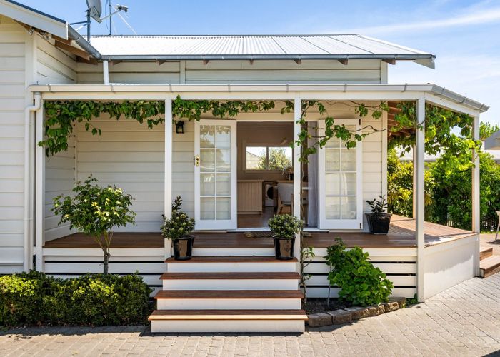  at 3 Moeller Street, Taradale, Napier, Hawke's Bay