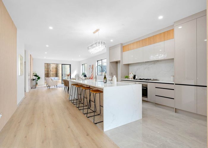  at 16 Grand Ridge Avenue, Flat Bush, Manukau City, Auckland