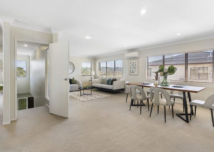  at 12 Valderama Drive, Flat Bush, Manukau City, Auckland