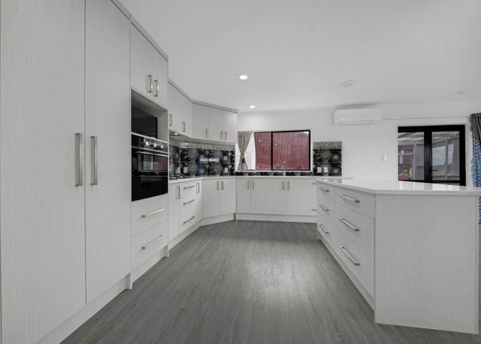  at 36 Piper Place, Goodwood Heights, Manukau City, Auckland