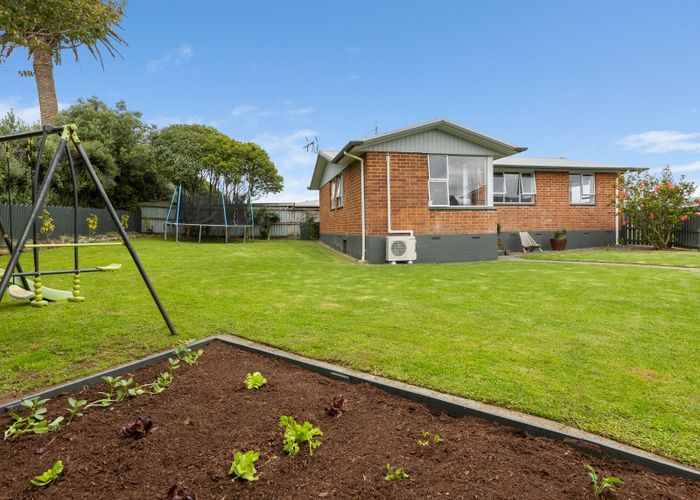  at 14 Naumai Place, Spotswood, New Plymouth