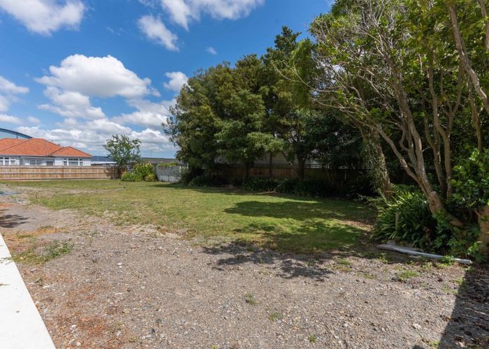  at 76 Linton Street, West End, Palmerston North