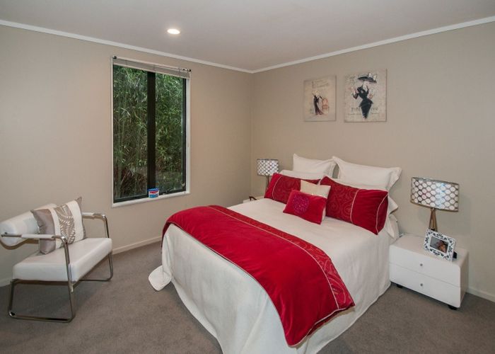  at 799B Beach Road, Browns Bay, North Shore City, Auckland