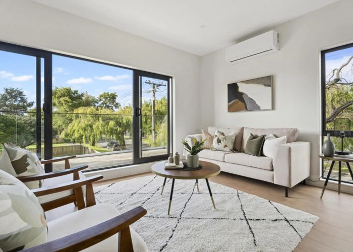  at 2/21 Erima Avenue, Point England, Auckland City, Auckland