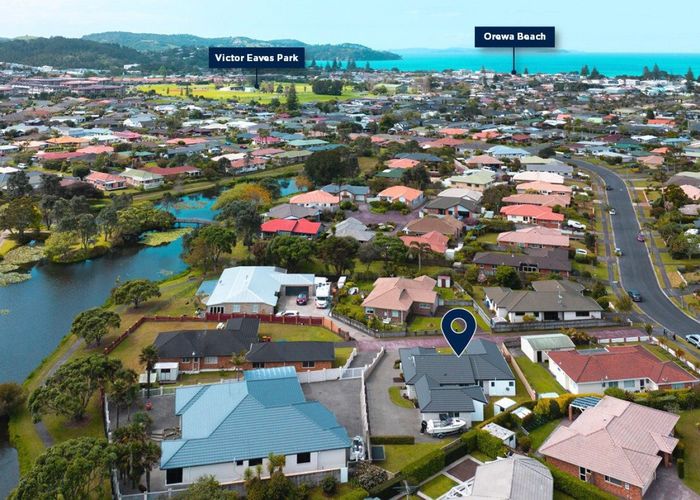  at 3 Lakeside Drive, Orewa, Orewa