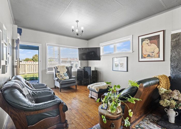  at 13 Marumaru Street, Marton, Marton