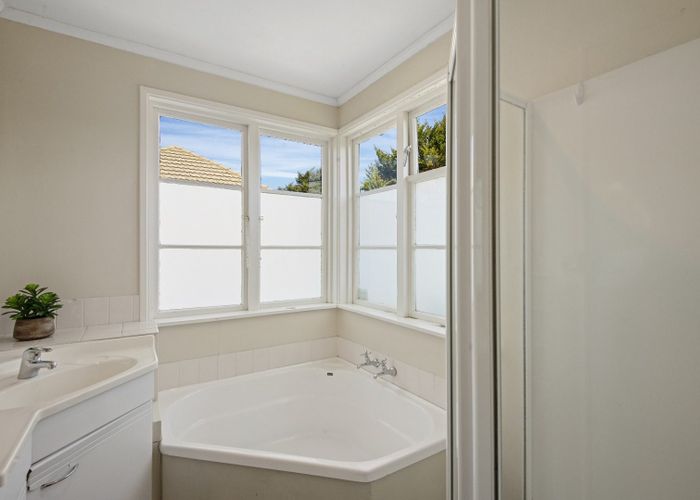  at 348 Clyde Road, Bryndwr, Christchurch City, Canterbury