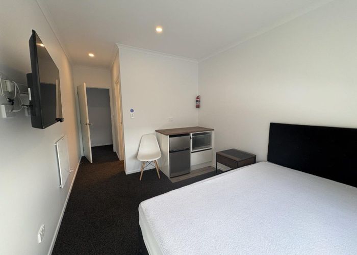  at 2B/23 Hibiscus Avenue, Hamilton Lake, Hamilton, Waikato