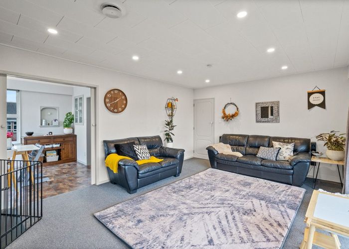  at 1 Devon Street, Gore, Gore, Southland
