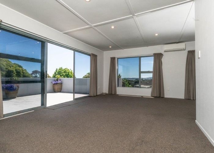  at 63 Kirby Street, Glendene, Waitakere City, Auckland