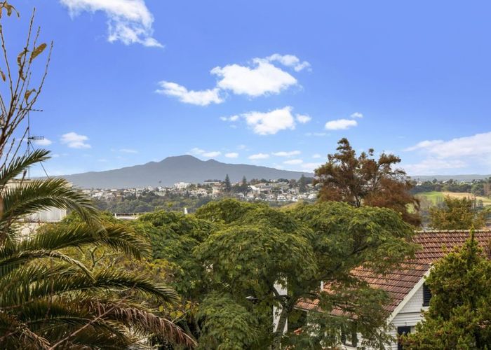  at 1/43 Victoria Ave, Remuera, Auckland City, Auckland