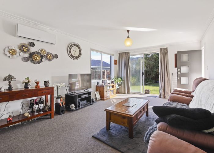  at 1/20 De Bloge Place, Burwood, Christchurch City, Canterbury