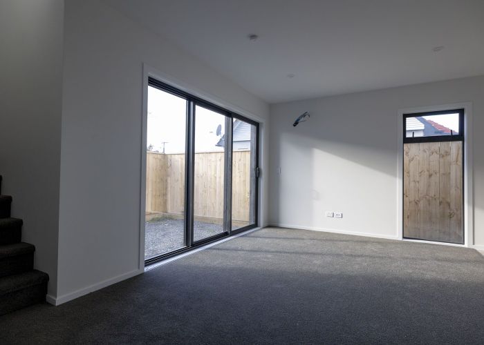  at 82-84 Gibbons Street, Ebdentown, Upper Hutt, Wellington