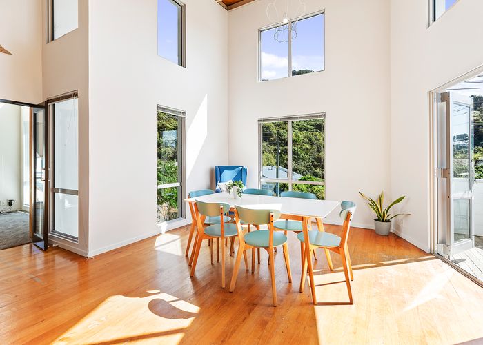  at 5 Cross Street, Karori, Wellington