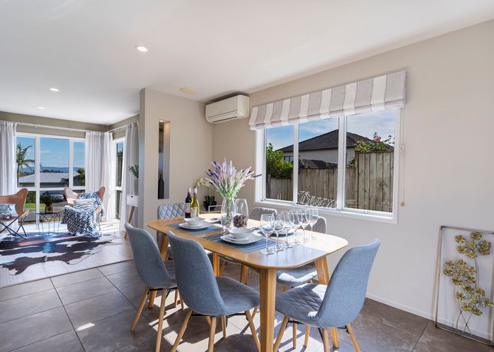  at 51 Kittiwake Drive, Schnapper Rock, Auckland