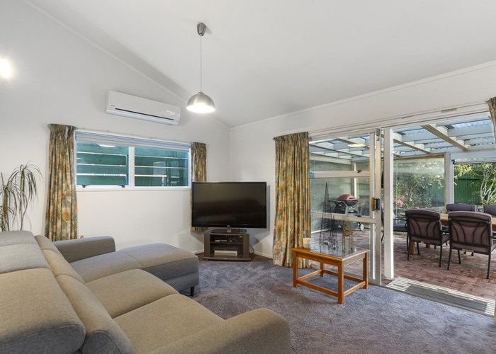  at 52 Glendene Avenue, Glendene, Auckland