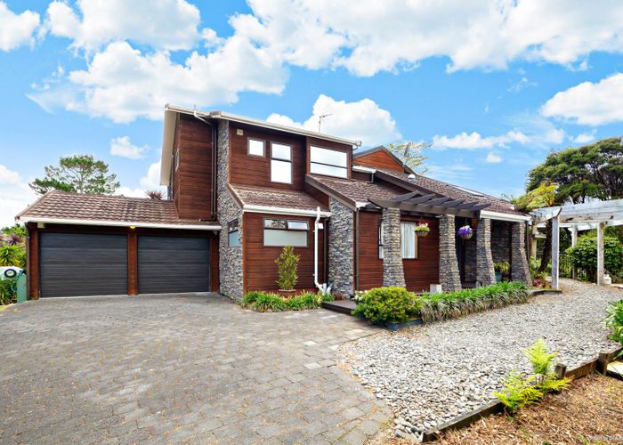 at 86 Christian Road, Swanson, Auckland