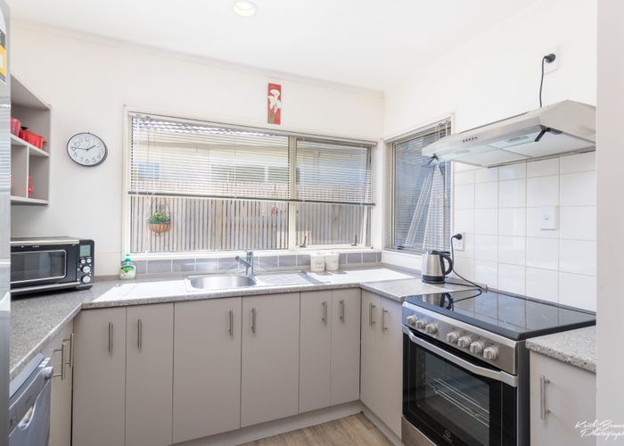  at 2/17 John Street, Trentham, Upper Hutt
