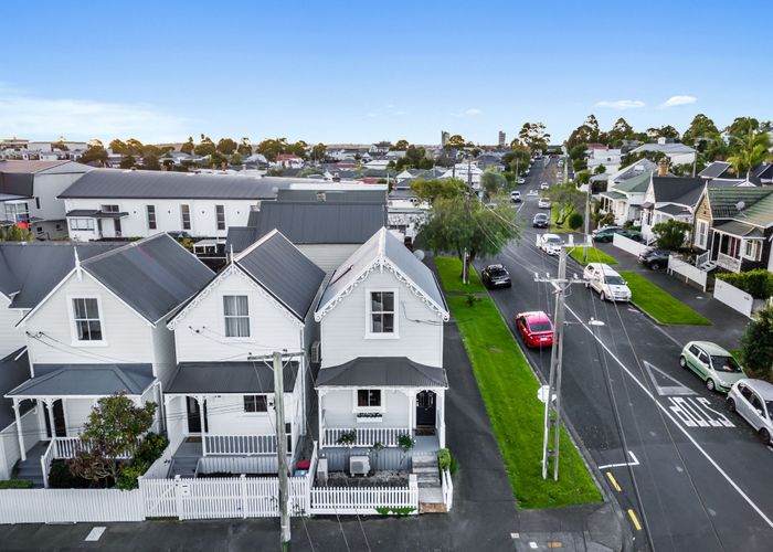  at 19 Murdoch Road, Grey Lynn, Auckland