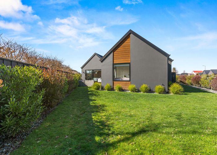  at 12 Kemsley Lane, Casebrook, Christchurch City, Canterbury