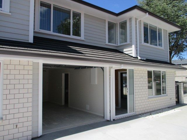  at 2/51 Fifth Avenue, Enderley, Hamilton, Waikato