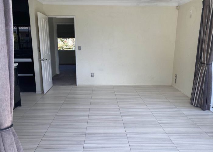  at 16 Fremantle Place, Pakuranga Heights, Manukau City, Auckland