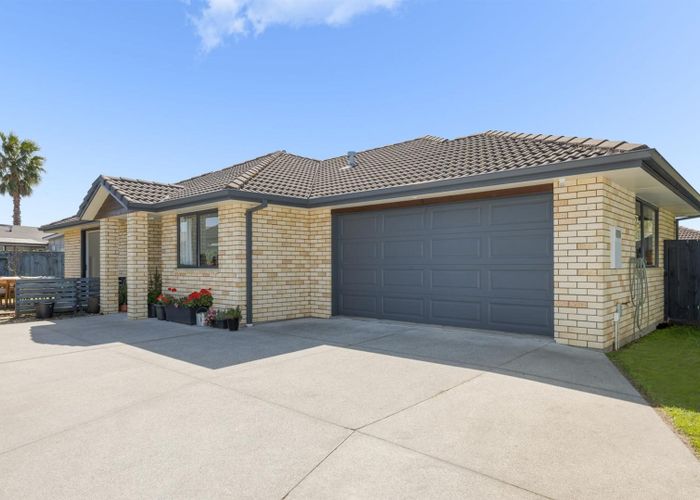  at 28 Twin Oak Avenue, Papamoa Beach, Papamoa
