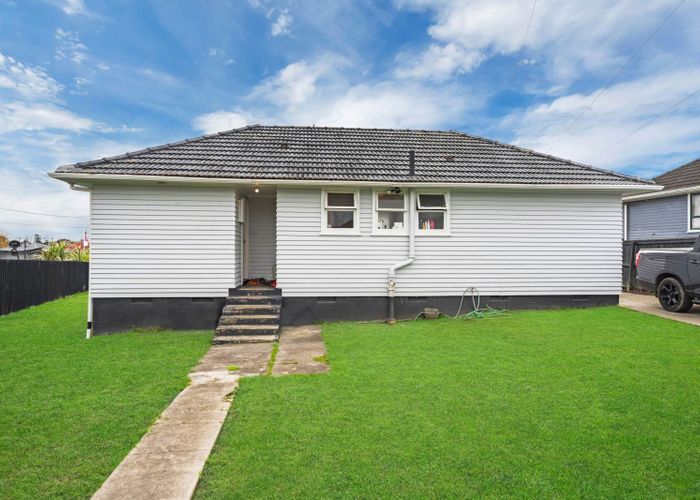  at 104 Fisher Cresent, Otara, Manukau City, Auckland