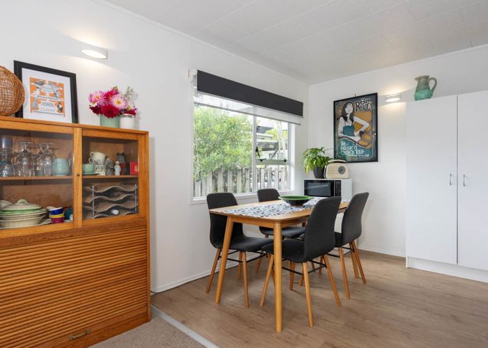  at 20 Annison Avenue, Glen Eden, Auckland