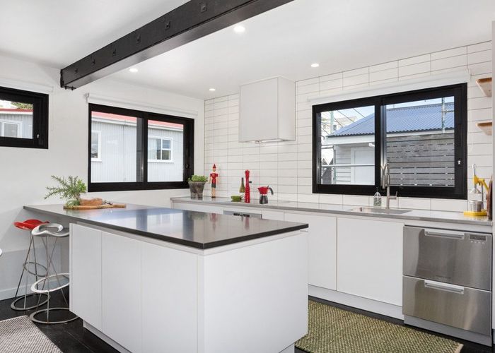  at 1A Port Street, Mount Victoria, Wellington, Wellington