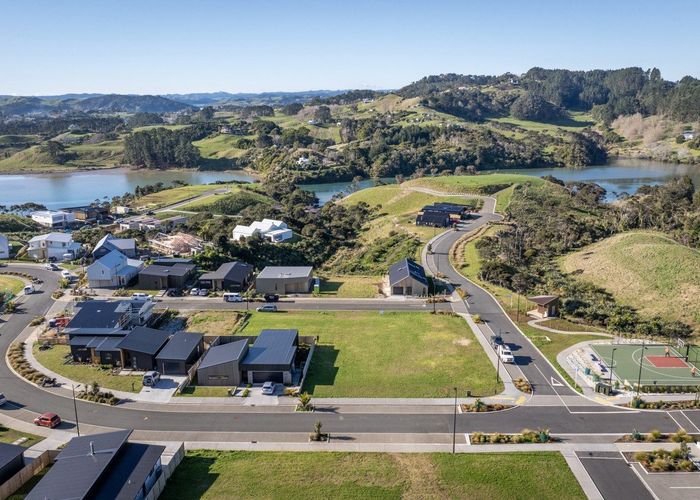 For sale 9 Kapokapowai Street, Raglan, Waikato, Waikato homes.co.nz