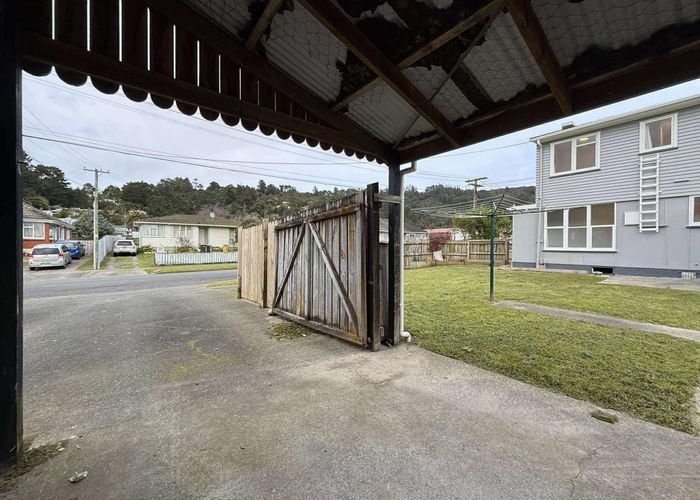  at 11 Wainhouse Street, Stokes Valley, Lower Hutt, Wellington
