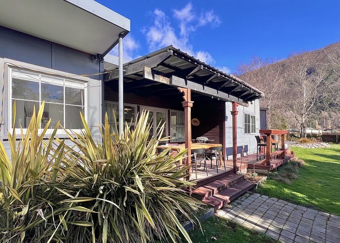  at 51 Oxford Street, Kingston, Queenstown-Lakes, Otago