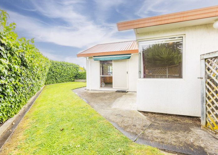  at 2/68 Guppy Road, Greenmeadows, Napier