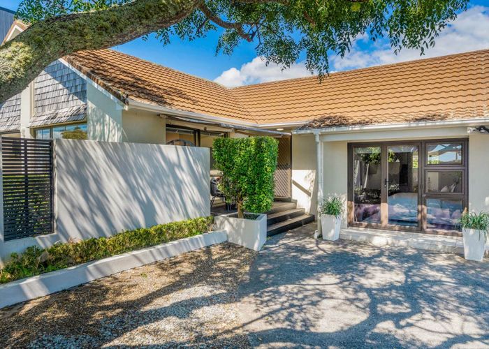  at 7A Burns Avenue, Takapuna, North Shore City, Auckland