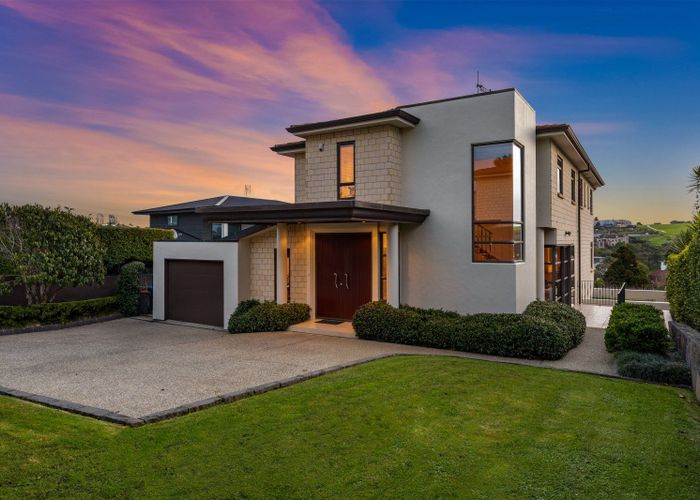  at 10 Ronaki Road, Mission Bay, Auckland City, Auckland