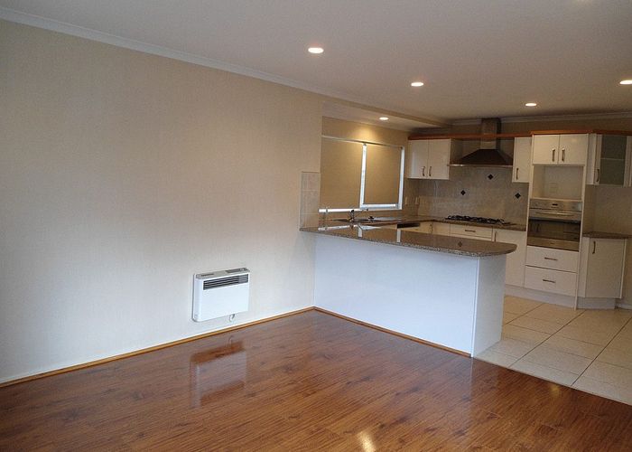  at 24 Lissleton Drive, Dannemora, Manukau City, Auckland