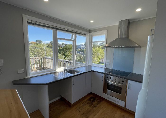  at 18 Parsons Street, Vogeltown, New Plymouth, Taranaki