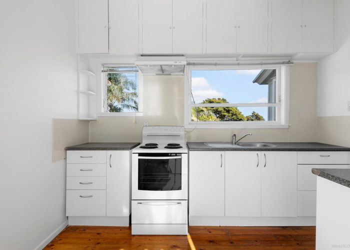  at 1/592 East Coast Road, Pinehill, Auckland