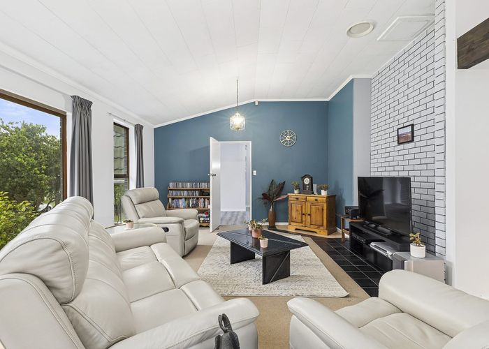  at 14 Balliol Drive, Tawa, Wellington, Wellington