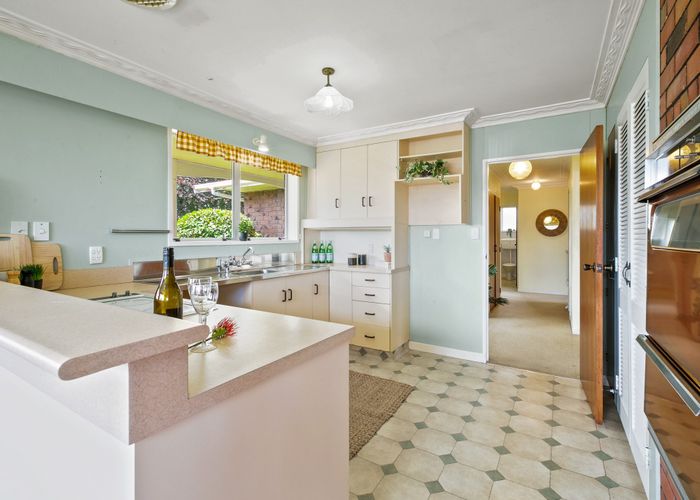  at 7 Bushview Place, Upper Vogeltown, New Plymouth