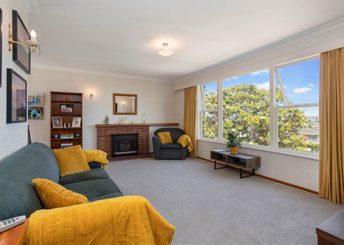  at 1 Trevola Street, New Windsor, Auckland