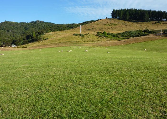  at 18 Tirohanga Road, North Taieri