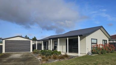  at 16 Liverpool Crescent, Flaxmere, Hastings