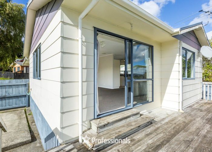  at 1 Monarch Grove, Maoribank, Upper Hutt