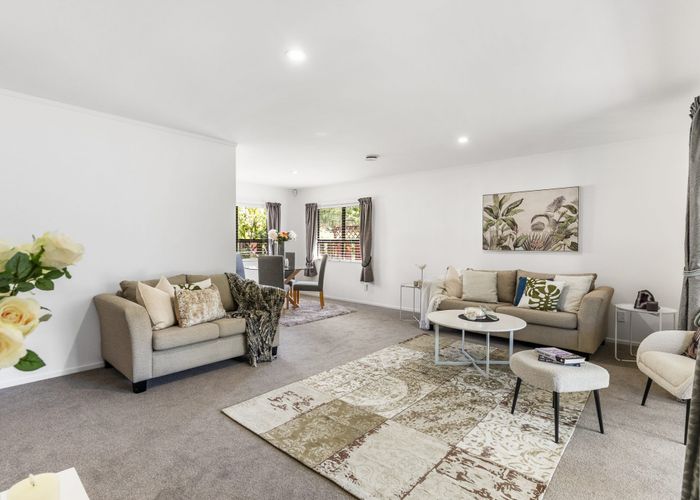  at 2/32 Campbell Road, One Tree Hill, Auckland