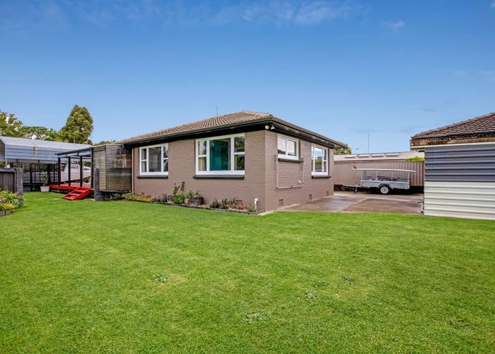  at 14 Eivers Road, Whakatane