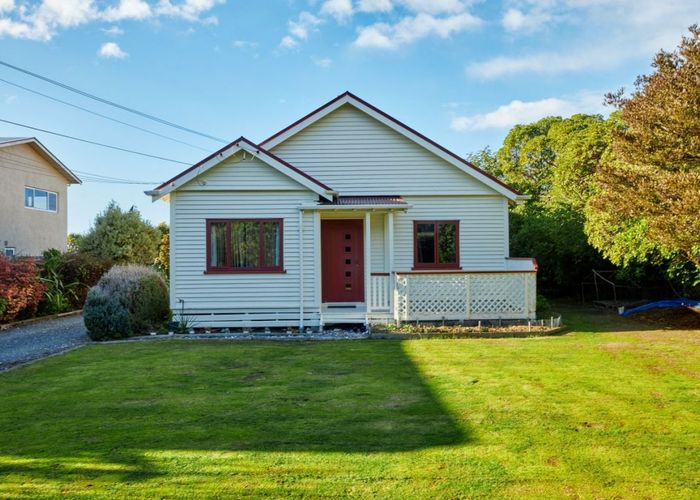  at 11 Sunrise Place, Kekerengu, Kaikōura